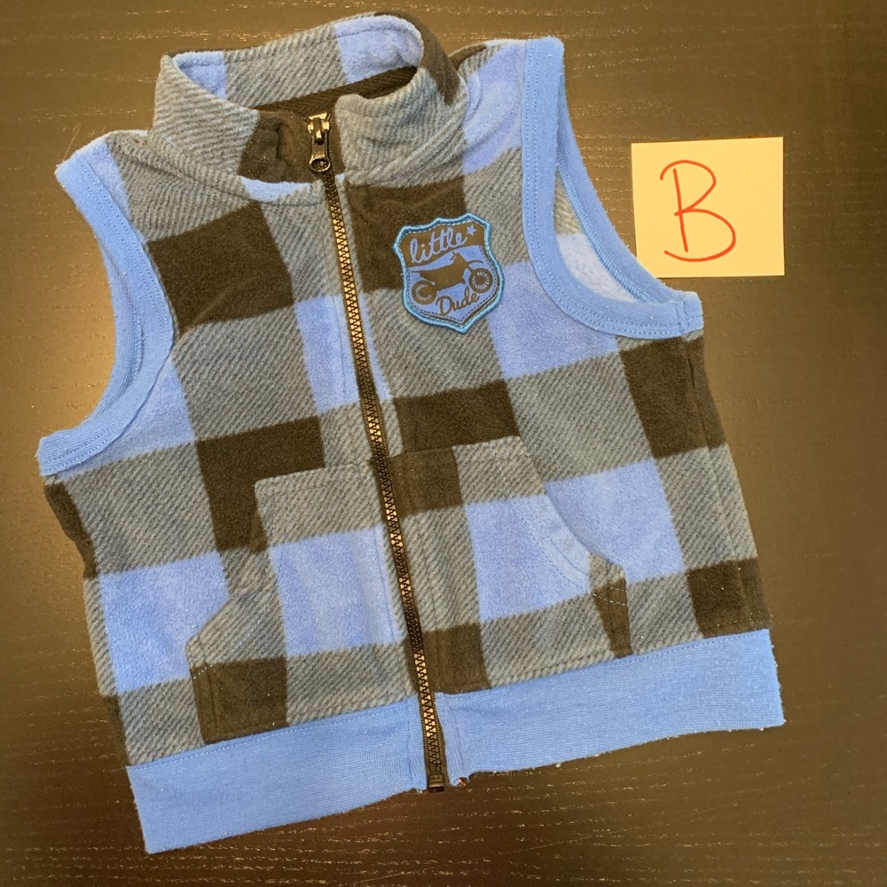 ⭐️5/$10.00⭐️ George 6-12m Checkered Vest